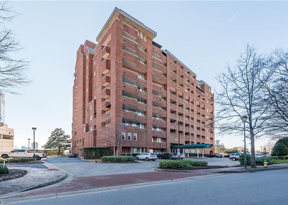 1st image of 215 Brooke Ave APT 309