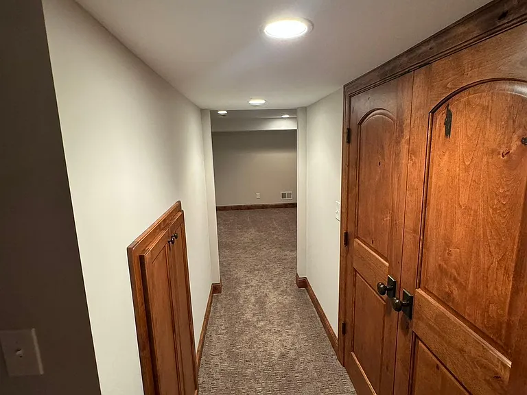 112 Oakwood Rd — Photo 30