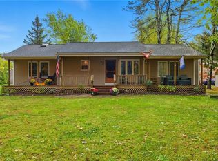 804 Waites Corner Rd, South Kingstown, RI 02892