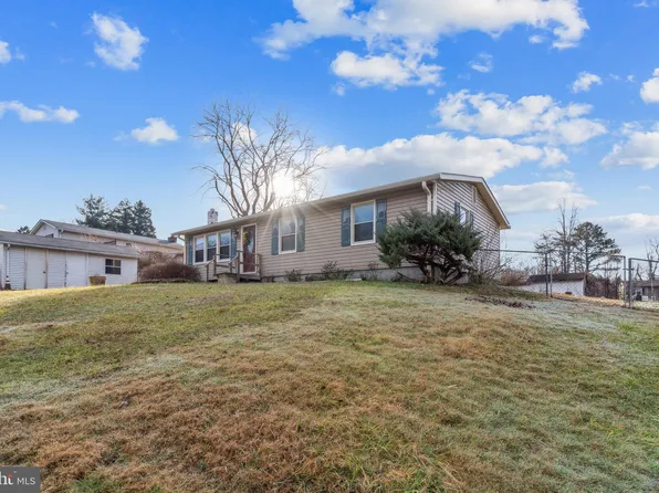 75 Central Dr, Prince Frederick, MD 20678