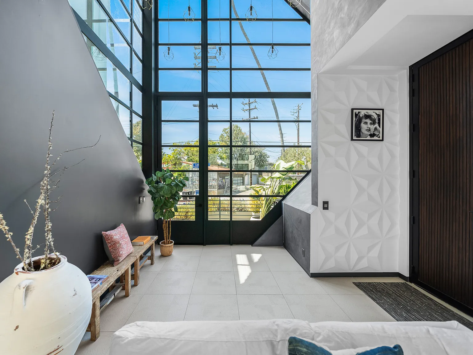 838 California Ave — Photo 3