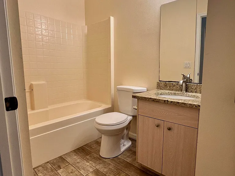 957 W Bimini Ave — Photo 17