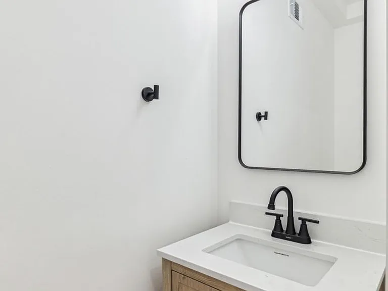 2224 N Howard St #1 — Photo 7