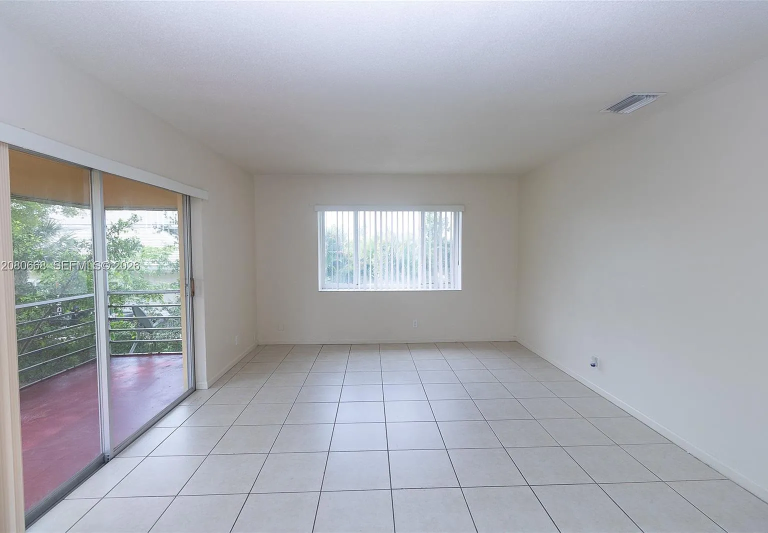 Coral Springs Village Gre — Photo 4