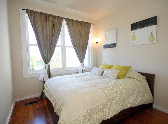 4th image of 1023 Haight St