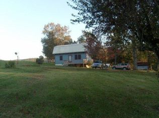 323 Veterans Way Dr, Ewing, VA 24248