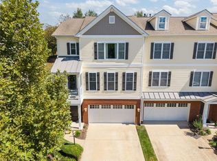542 Abbey Village Cir, Midlothian, VA 23114