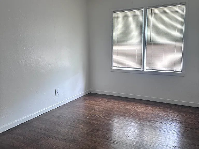 235 E Coolidge Ave #12 — Photo 9