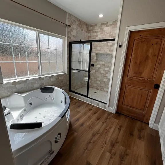 4421 Stetson Ave — Photo 11