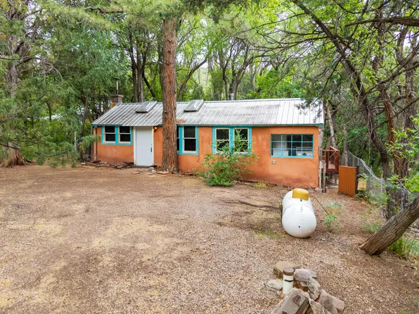 88 Tejano Canyon Rd, Sandia Park, NM 87047