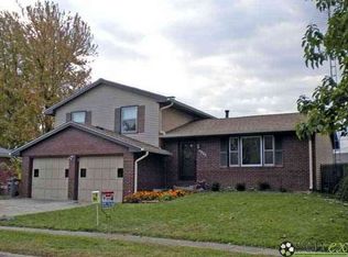 5225 Spring Ct, Columbus, IN 47203