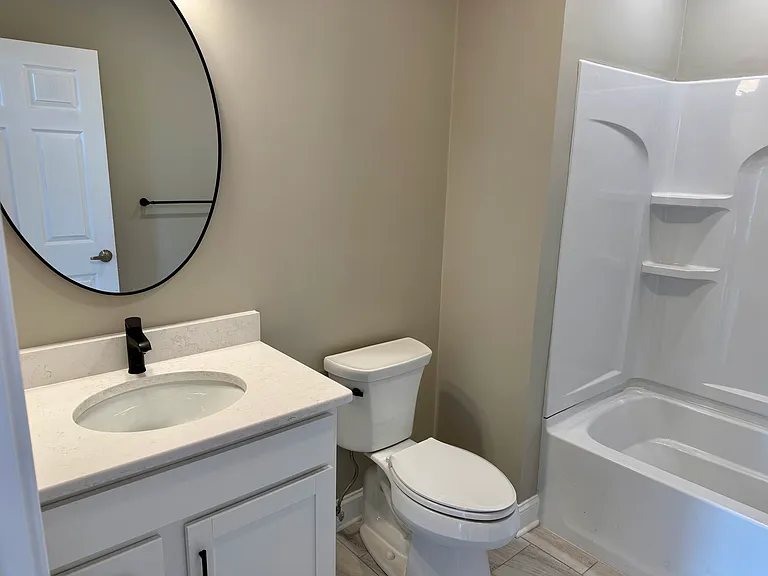 347-355 Main St #2 — Photo 7