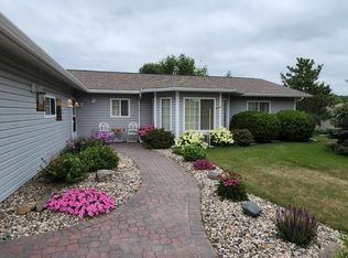15347 Sunset Hill Dr, Detroit Lakes, MN 56501