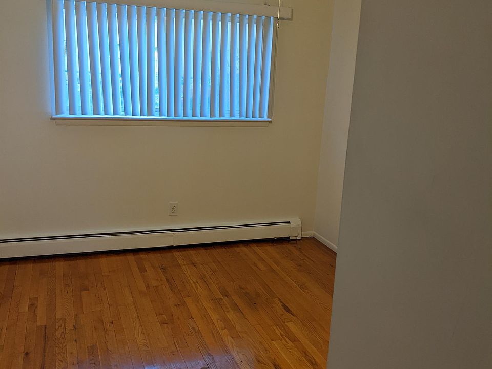 2nd image of 4197 Ferris Ave #10