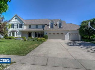 3208 Trumpet Ln, Bloomington, IL 61704