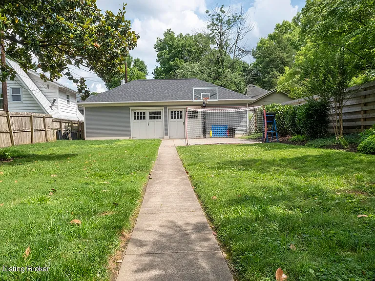 2424 Longest Ave — Photo 37