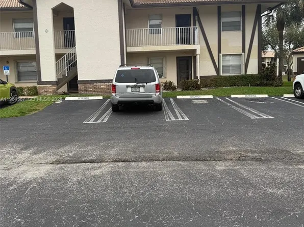 2305 NW 89th Dr APT 707, Coral Springs, FL 33065