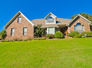 44 Kings River Rd, N Little Rock, AR 72116