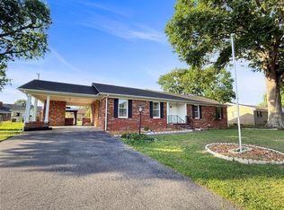 1506 Belmont Dr, Murray, KY 42071