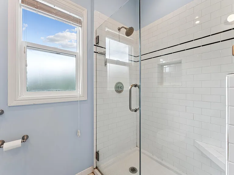 2927 Lorina St #1 — Photo 15