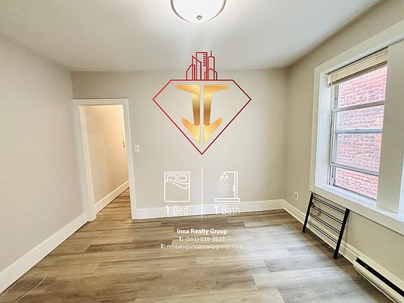 3rd image of 46-48 Vroom St #43