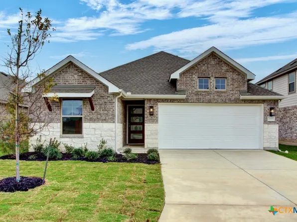 2133 Shepard St, Seguin, TX 78155