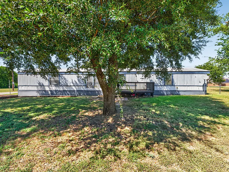 1341 Flying L Ln #10 — Photo 5