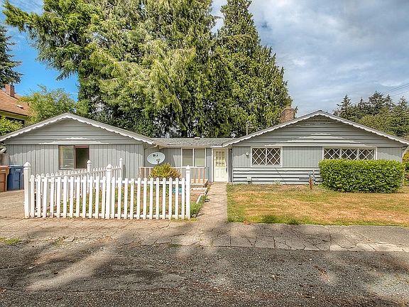 2nd image of 916 S Puget Sound Ave