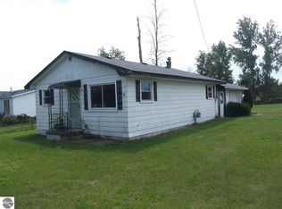 101 1st St, Hale, MI 48739