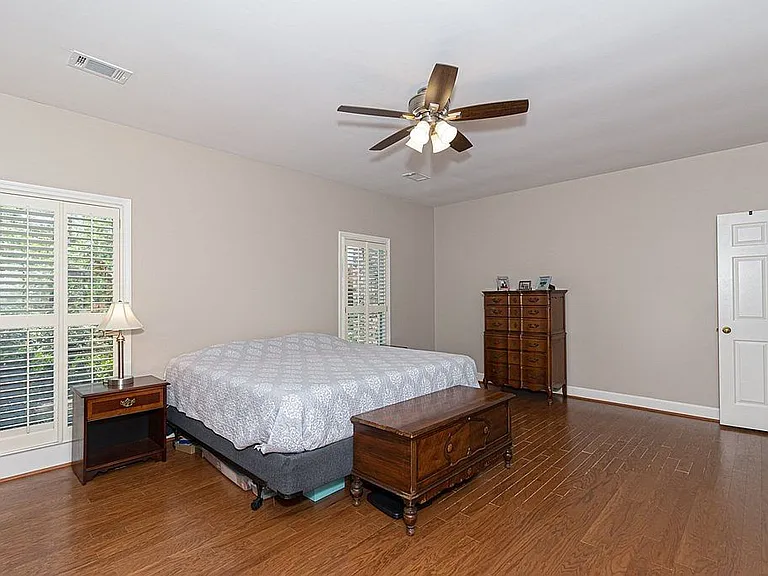 7 Bridgecreek Ct — Photo 46