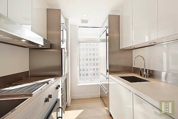 Sold by Halstead Real Estate | media 24