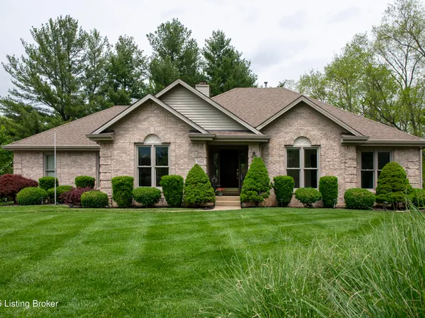 1002 Chesterton Pl, Louisville, KY 40299