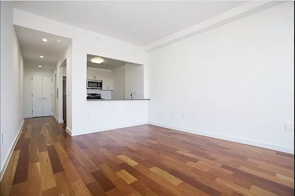 Rented by REAL New York | media 3