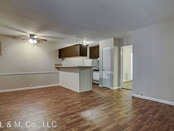 2nd image of 510 Branard St APT 12