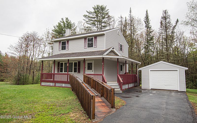 2nd image of 154 Lampman Road