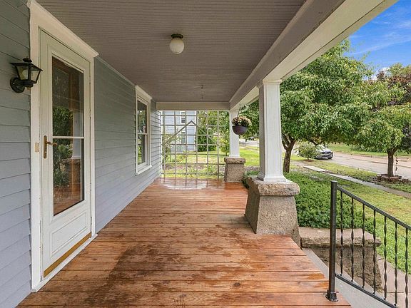 5th image of 625 Logan Ave