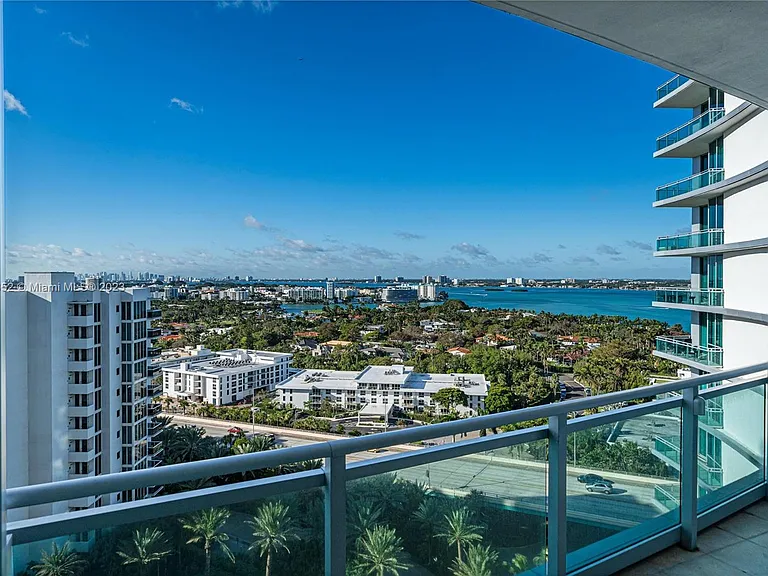 10295 Collins Ave #121716 — Photo 22
