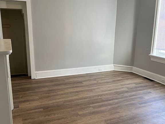 3rd image of 115 N 3rd St #111