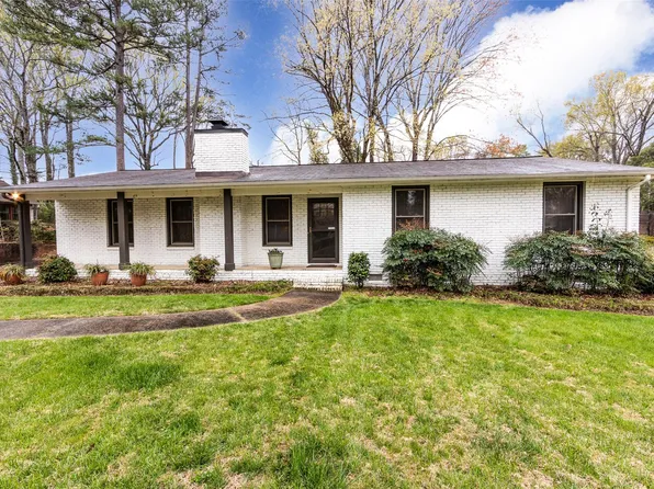 5626 Charing Pl, Charlotte, NC 28211