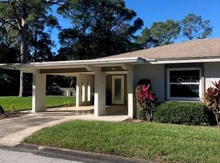 1312 Glendale Cir W #229, Sarasota, FL 34232