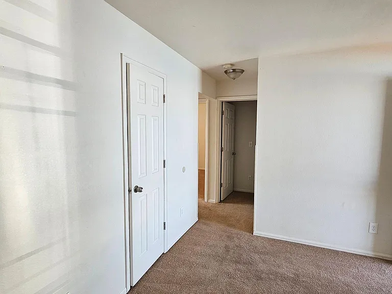 17 University Dr #C — Photo 9