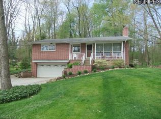 6468 Cleveland Massillon Rd, Clinton, OH 44216