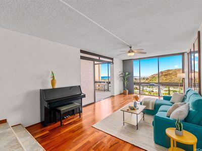 511 Hahaione St #120E, Honolulu, HI, 96825