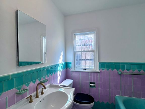 5th image of 409 S Cloverdale Ave APT 104