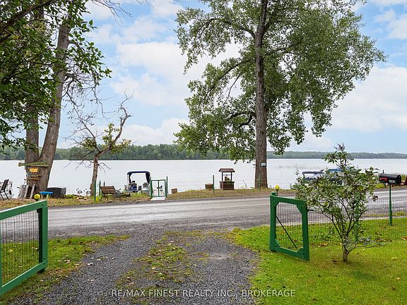 4th image of 1263 White Lake Rd