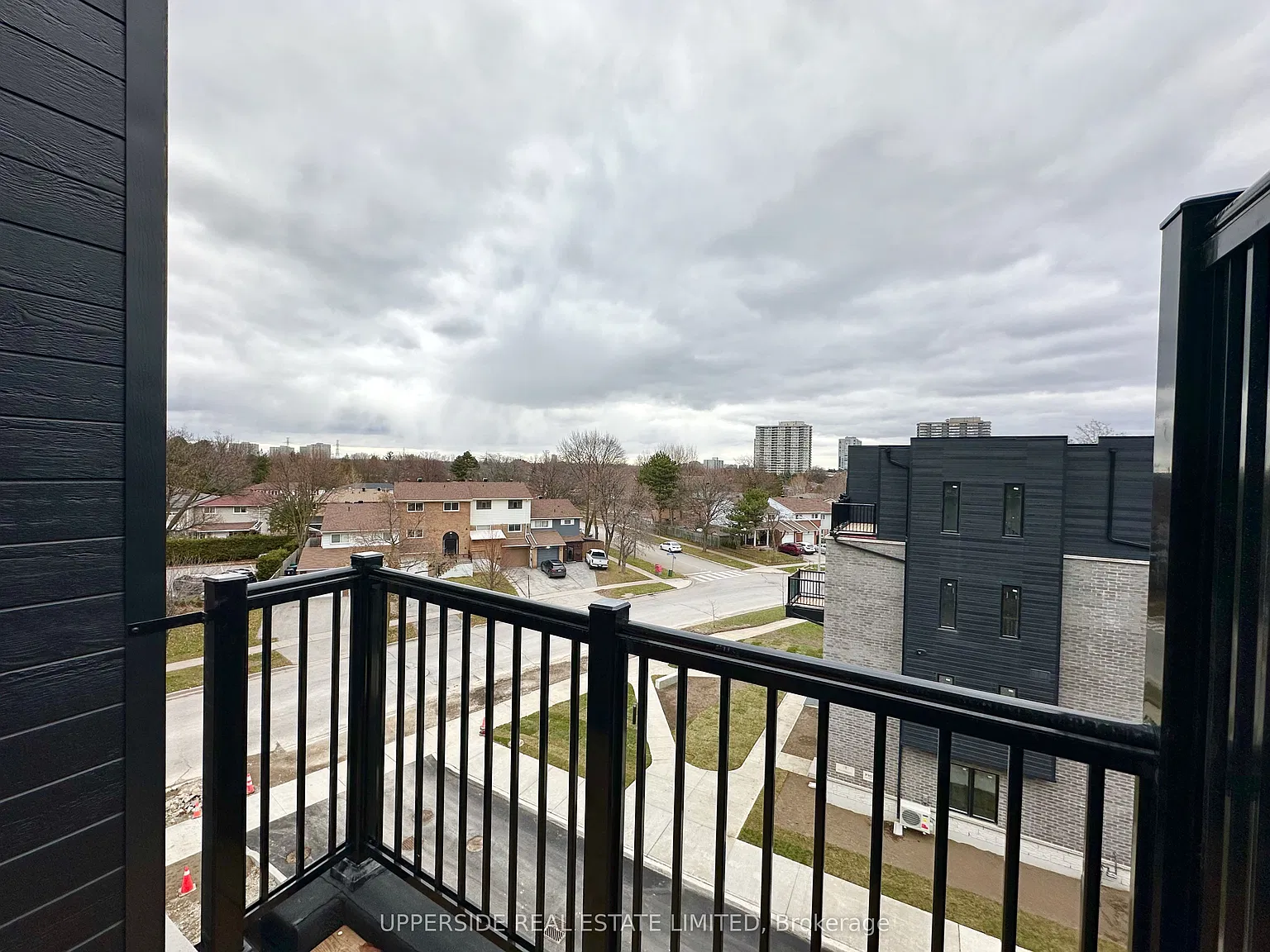 4 bed, $3,300 — Photo 3