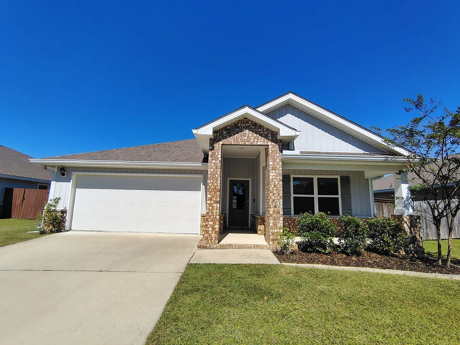 Eastland Cir, Biloxi — Photo 1