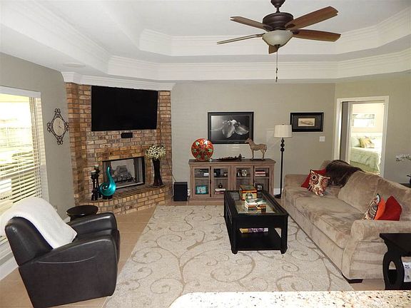 5th image of 5800 Cooks Ln