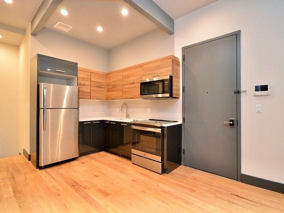 1st image of 85 Humboldt St #B1