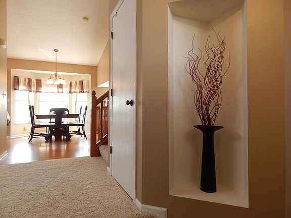 3rd image of 691 Wynstone Dr